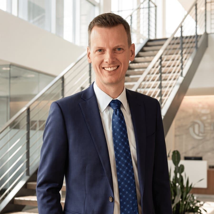 Senior Employment Lawyer